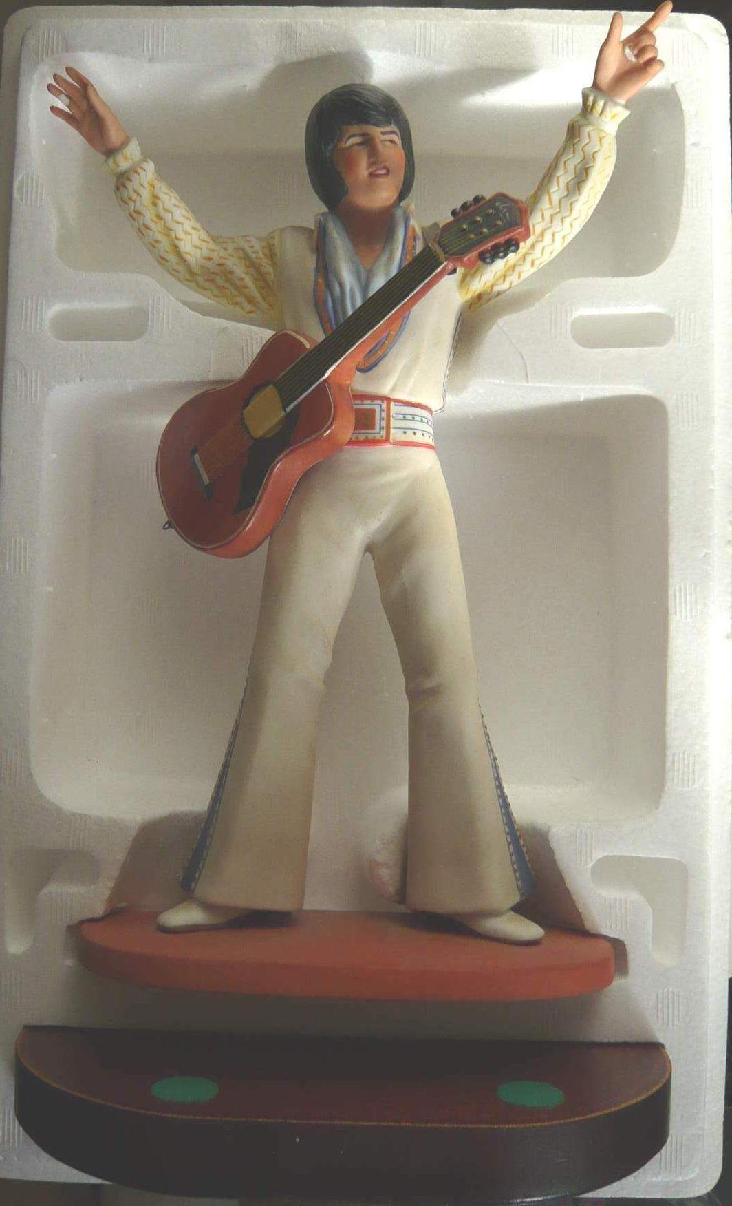 statue dt